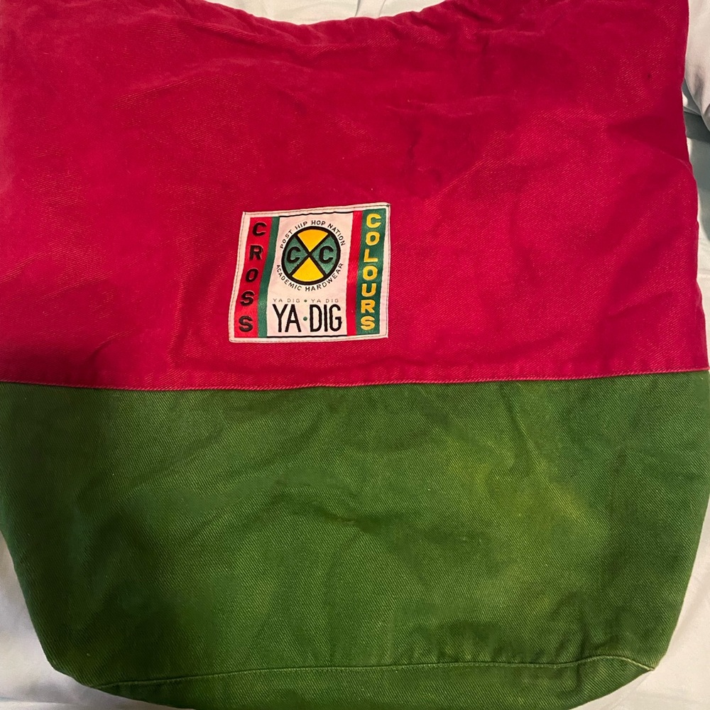 Cross colours draw string backpack